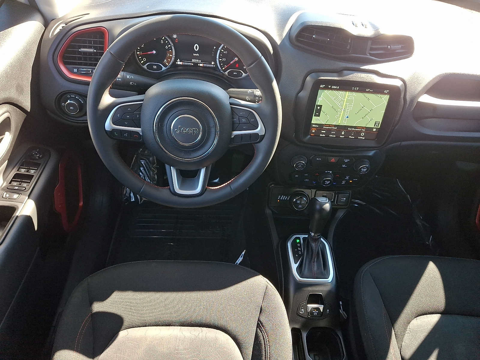 Used 2023 Jeep Renegade Trailhawk AWD/4WD image 11
