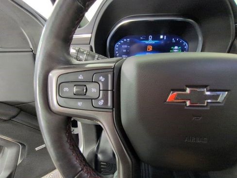 Certified 2022 Chevrolet Suburban RST w/ Luxury Package AWD/4WD image 24