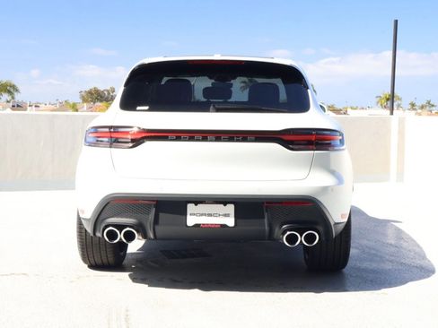 New 2026 Porsche Macan AWD/4WD image 10