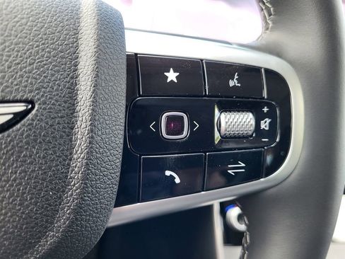 New 2026 Genesis GV70 2.5T Advanced AWD/4WD image 17