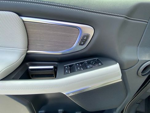 New 2026 Ford Expedition Max Platinum w/ Platinum Ultimate Package image 11