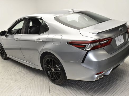 Used 2024 Toyota Camry XSE FWD image 7