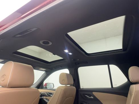 Certified 2023 Chevrolet Traverse Premier image 16