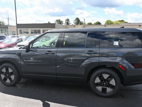New 2026 Hyundai Santa Fe SE AWD/4WD image 4