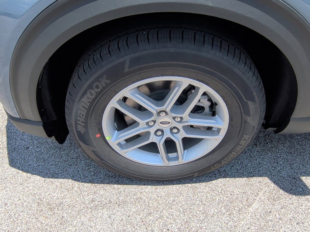 Used 2026 Ford Explorer Active RWD image 46