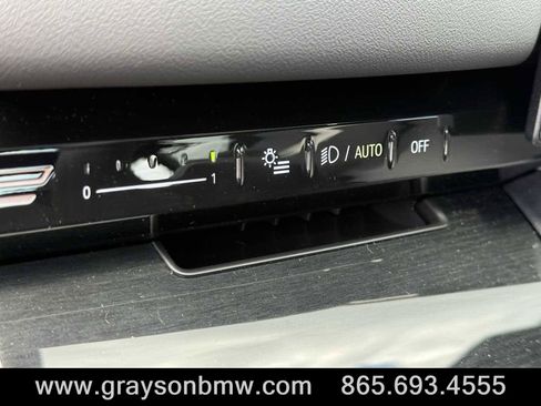 Used 2026 BMW 530i w/ Executive Package image 25