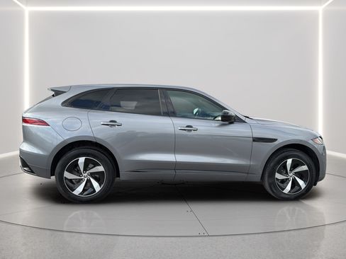 Used 2025 Jaguar F-PACE R-Dynamic S AWD/4WD image 43