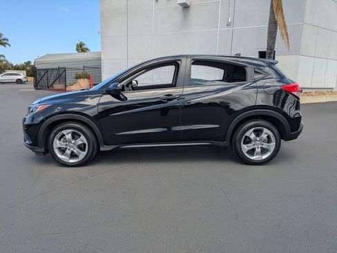 Used 2019 Honda HR-V LX image 5