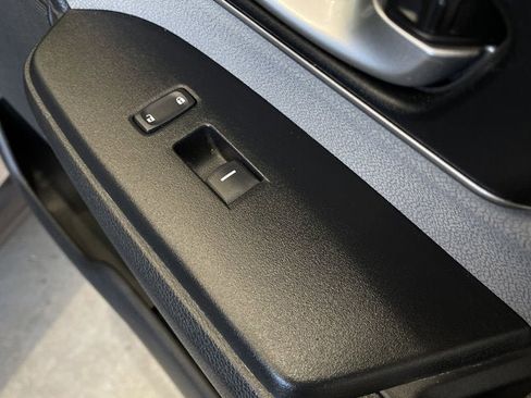 Used 2018 Honda CR-V EX image 21