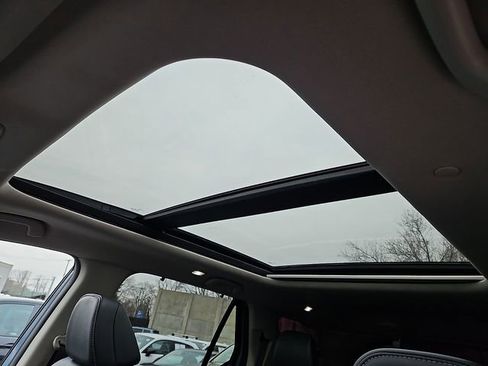 Certified 2023 Honda Pilot Touring image 15