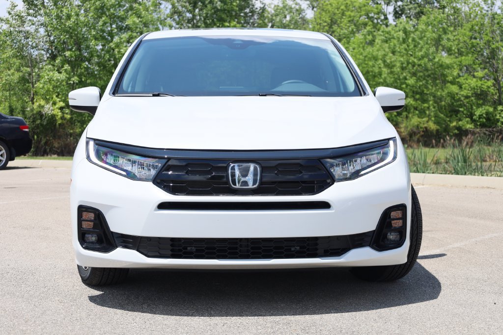 New 2027 Honda Odyssey Elite image 2