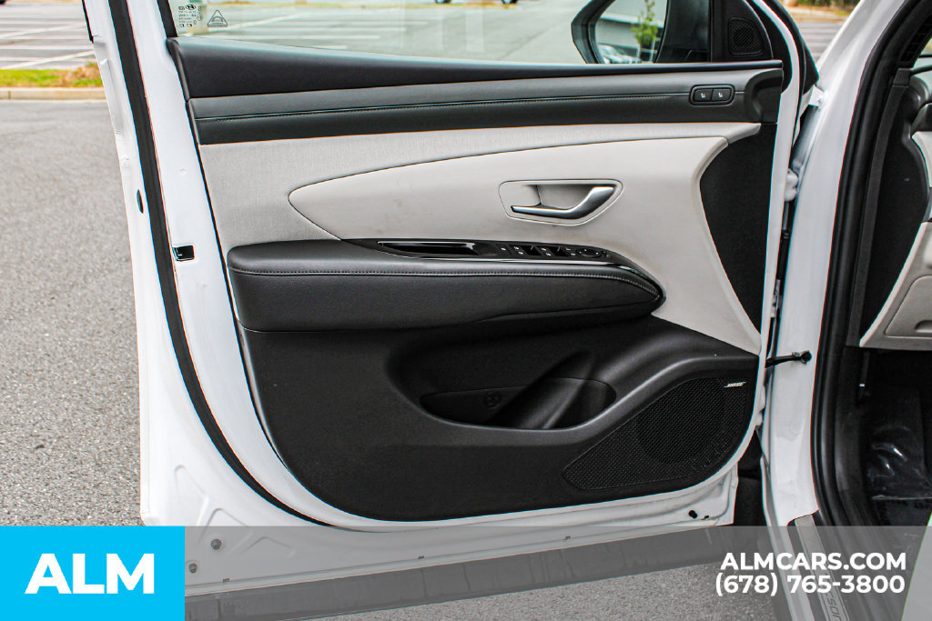Used 2025 Hyundai Tucson Limited AWD/4WD image 37