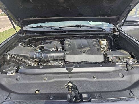 Used 2016 Toyota 4Runner SR5 Premium image 49