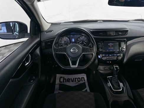 Used 2019 Nissan Rogue Sport SV w/ All-Weather Package AWD/4WD image 22