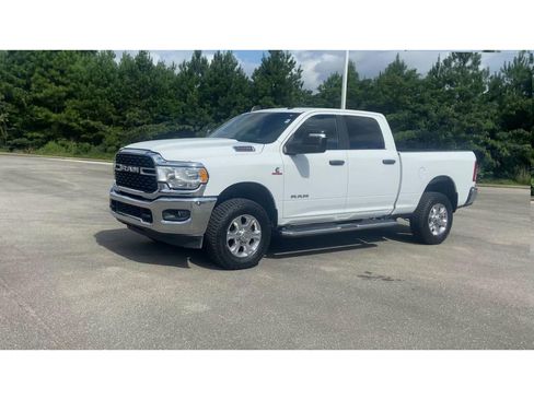 Used 2023 RAM 2500 Big Horn w/ Level 1 Equipment Group image 4