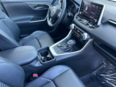 Used 2021 Toyota RAV4 XSE image 16