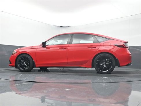 Used 2023 Honda Civic Sport image 9