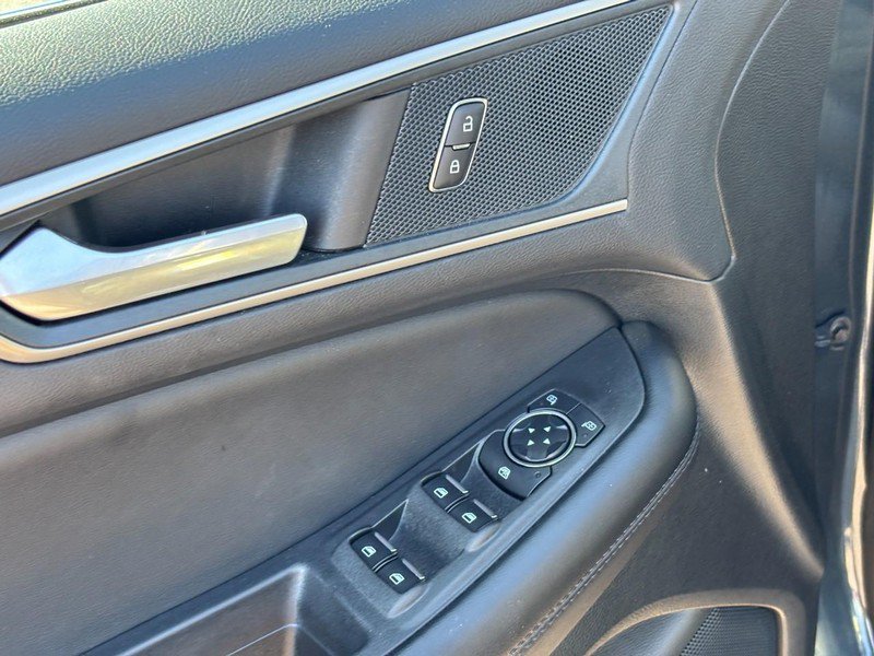 Used 2024 Ford Edge SEL w/ Convenience Package AWD/4WD image 18