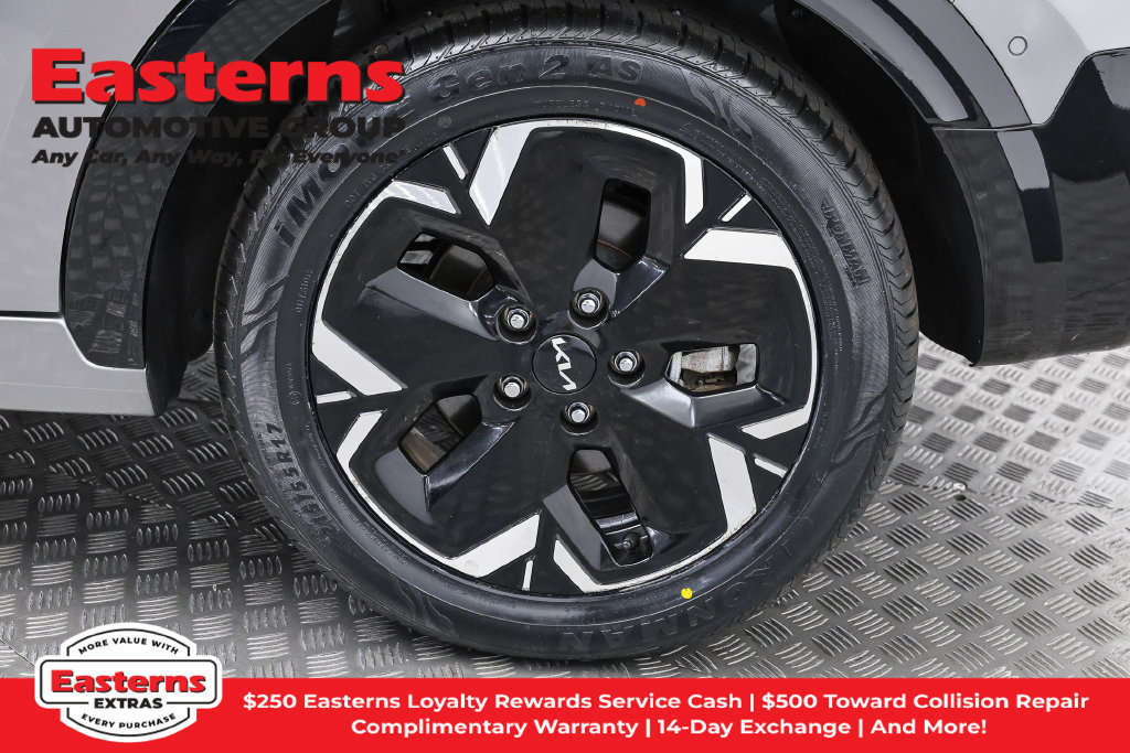 Used 2023 Kia Niro Wave w/ Wave Preserve Package FWD image 36