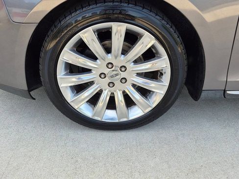 Used 2012 Lincoln MKS FWD image 24