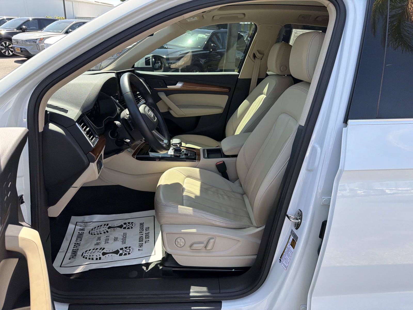 Used 2021 Audi Q5 e Premium w/ Convenience Package AWD/4WD image 17