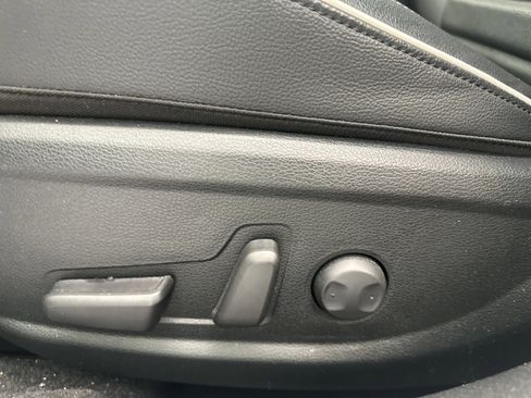 Used 2024 Kia Forte GT-Line w/ GT-Line Premium Package image 20