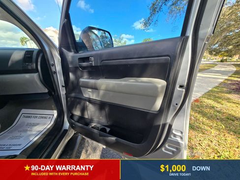 Used 2011 Toyota Tundra 2WD Double Cab image 31