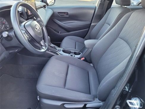 Used 2024 Toyota Corolla LE image 16