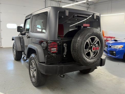 Used 2015 Jeep Wrangler Sport w/ Quick Order Package 24S AWD/4WD image 10
