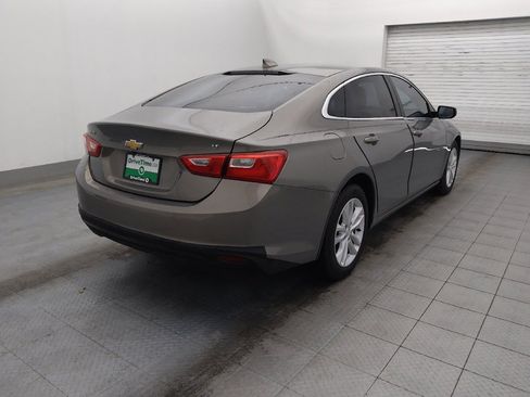 Used 2018 Chevrolet Malibu LT w/ LPO, Convenience Package 2 FWD image 9