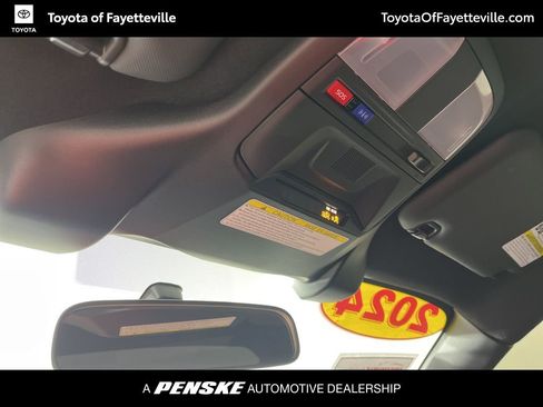 Used 2024 Toyota GR86 Premium image 26