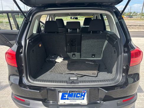 Used 2017 Volkswagen Tiguan Limited w/ Alloy Wheels Package AWD/4WD image 25