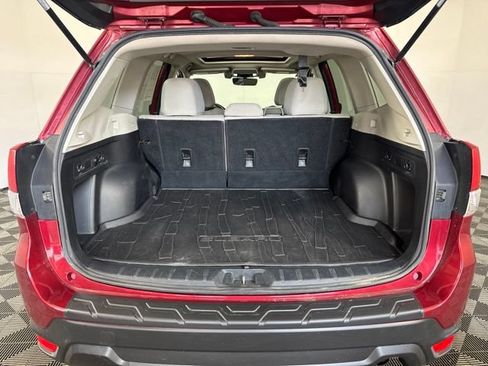Used 2019 Subaru Forester Premium AWD/4WD image 23