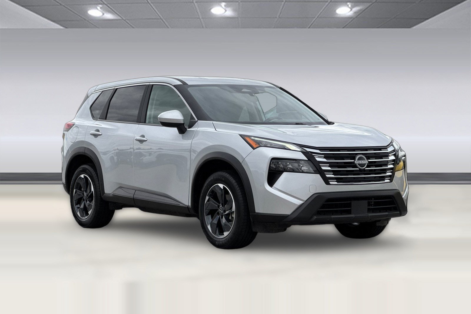 Used 2025 Nissan Rogue SV AWD/4WD image 7