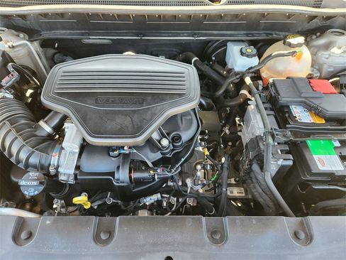 Used 2021 Chevrolet Blazer RS w/ Enhanced Convenience Package image 30