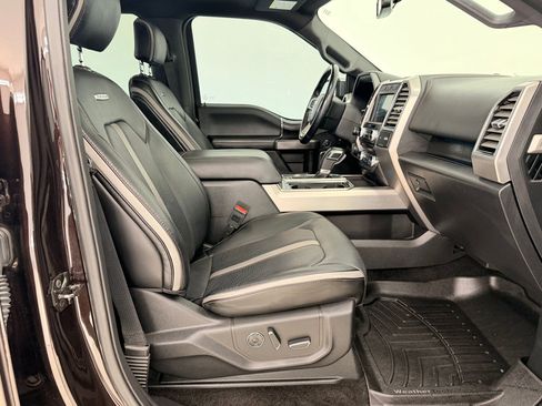 Used 2018 Ford F150 Platinum w/ Equipment Group 701A Luxury image 29