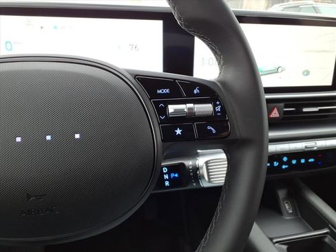 New 2025 Hyundai Ioniq 6 SE AWD/4WD image 18