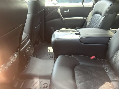 Used 2024 Nissan Armada Platinum w/ Captain's Chairs Package AWD/4WD image 16