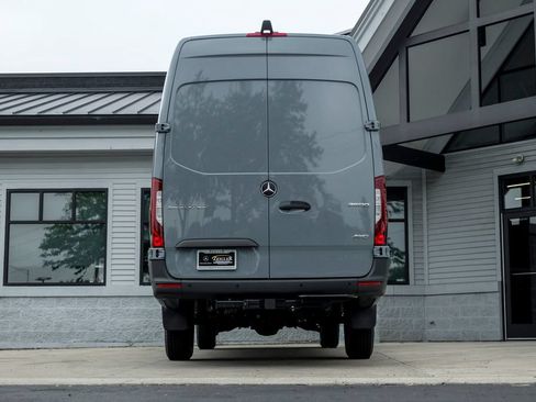 New 2026 Mercedes-Benz Sprinter 2500 image 8