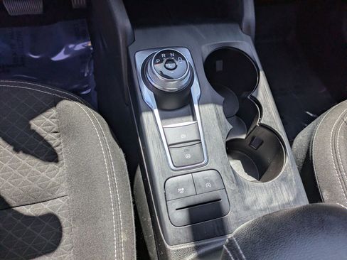 Certified 2024 Ford Escape Active AWD/4WD image 27