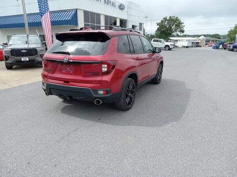Used 2024 Honda Passport Black Edition image 7