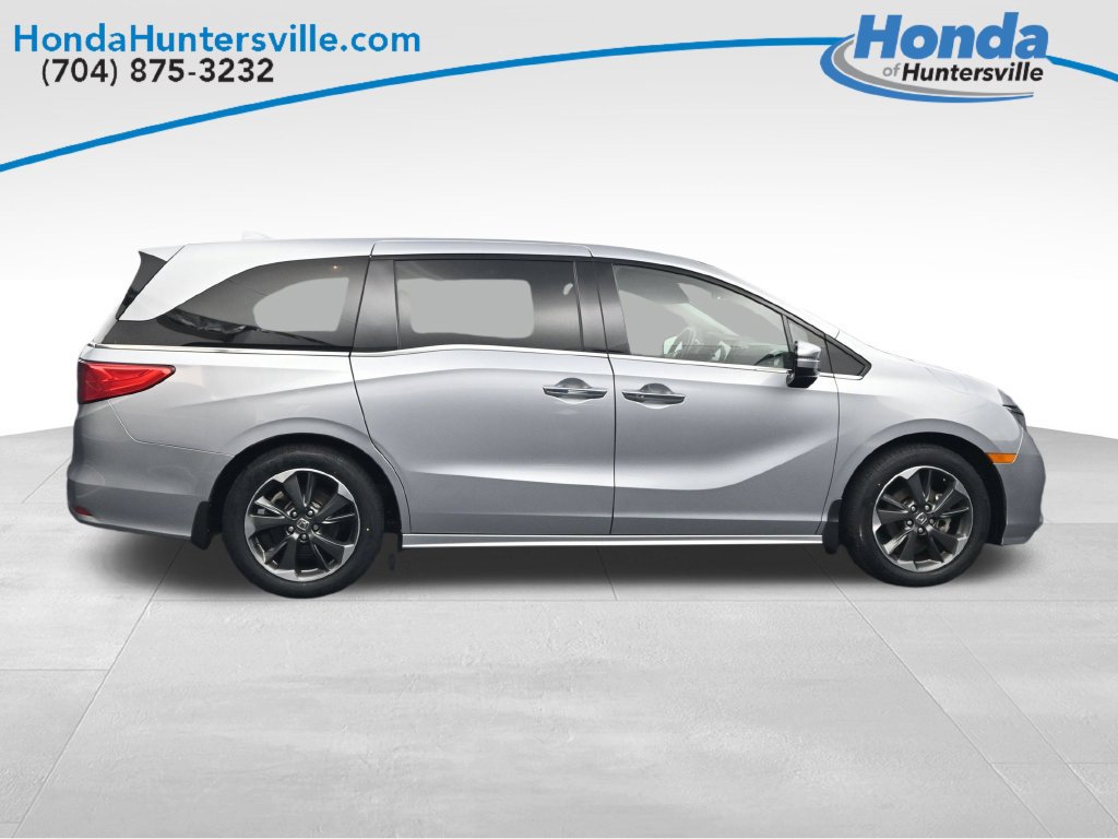 Used 2024 Honda Odyssey Elite image 9