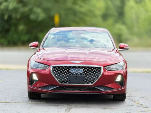 Used 2019 Genesis G70 2.0T Advanced RWD image 2