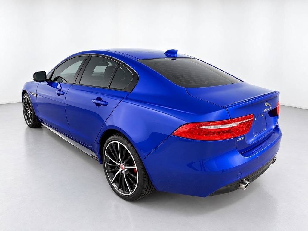 Used 2018 Jaguar XE S AWD/4WD image 6