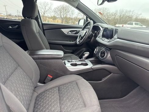 Used 2022 Chevrolet Blazer LT image 19