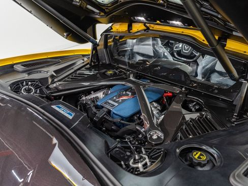 Used 2026 Chevrolet Corvette ZR1 w/ ZR1 Carbon Fiber Aero Package image 84