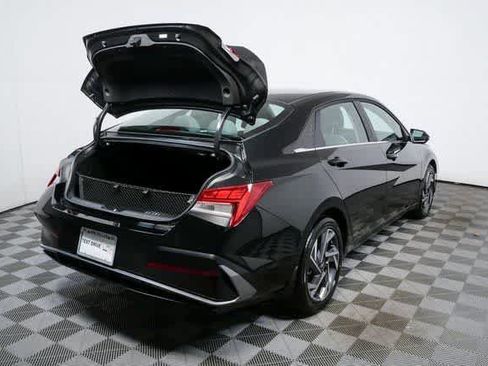 New 2026 Hyundai Elantra Limited image 14