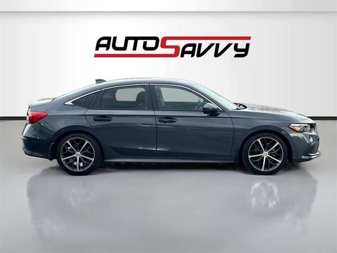 Used 2024 Honda Civic Touring image 8