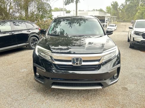 Used 2020 Honda Pilot Touring image 3