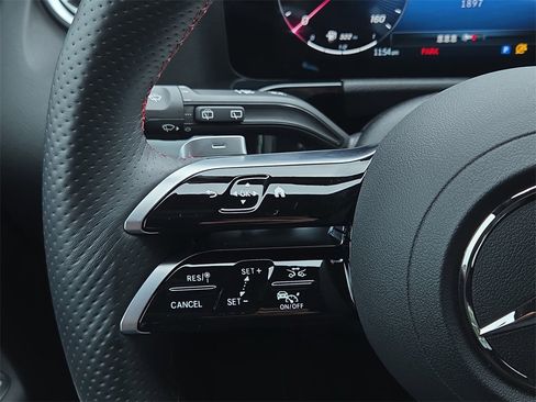 Certified 2026 Mercedes-Benz GLA 250 image 21